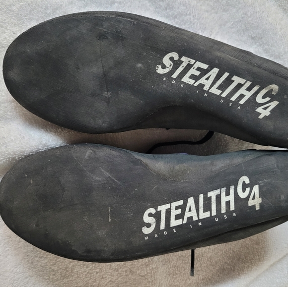 Five Ten Women's Rock climbing shoes - Picture 2 of 6